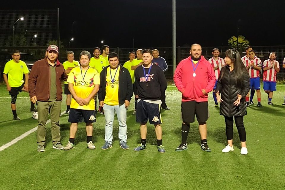 FINALIZÓ PRIMER CAMPEONATO DE FUTBOLITO LABORAL DESARROLLADO EN LA CANCHA DE LA VILLA CAUPOLICÁN
