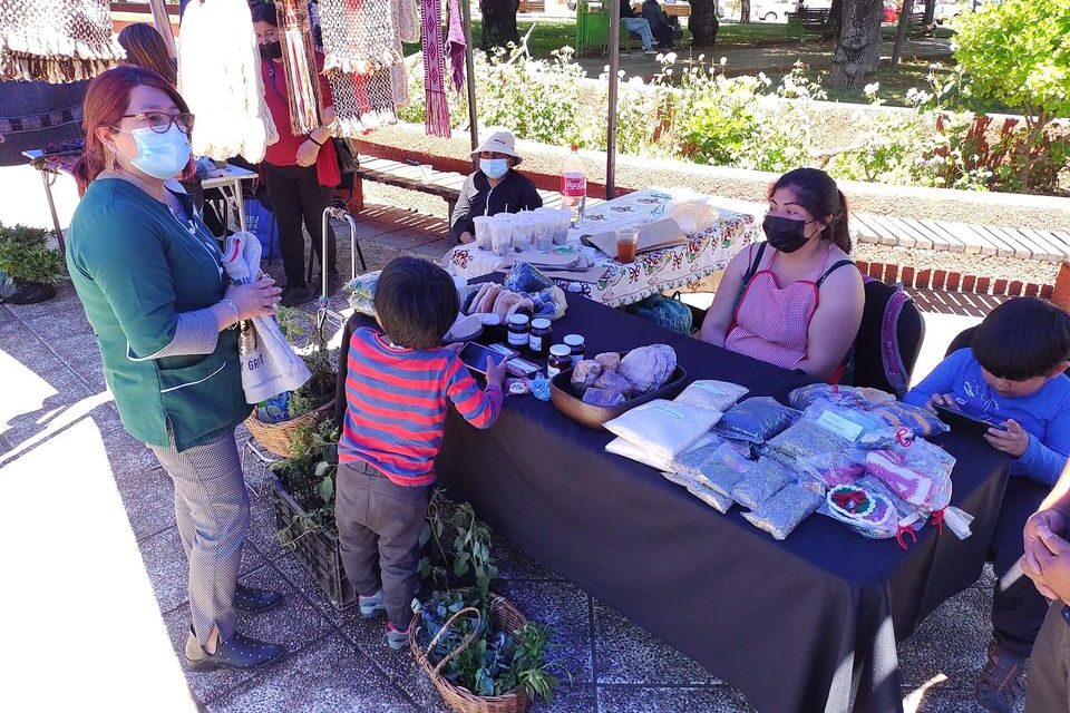 se realizó la FERIA DE EMPRENDIMIENTO MUJER RURAL 2021