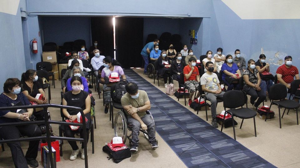 ENTREGARON IMPLEMENTACIÓN  PARA PERSONAS CON DISCAPACIDAD, EN PURÉN