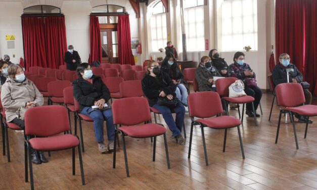 CUADRILLA SANITARIA DE LA SEREMI DE SALUD ARAUCANÍA, INICIÓ CAPACITACIÓN COVID  A ADULTOS  MAYORES DE PURÉN