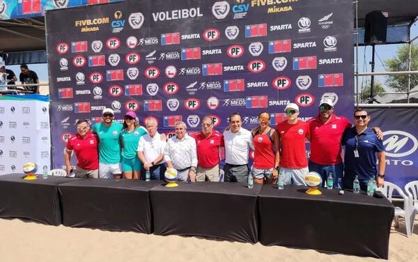 ALCALDE DE PURÉN ASISTIÓ A CEREMONIA DE INAUGURACIÓN DE CIRCUITO SUDAMERICANO DE VOLEIBOL QUE SOLIDARIZARÁ CON PURÉN