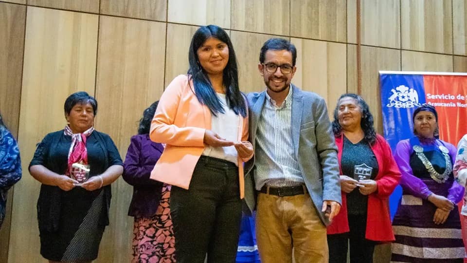 NELLY  LLEBUL, ASISTENTE SOCIAL DE PURÉN  RECONOCIDA A NIVEL PROVINCIAL