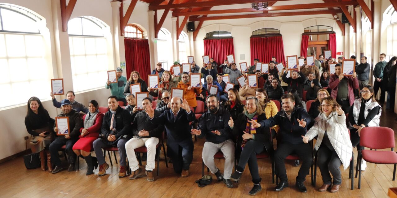 REACTIVACIÓN ECONÓMICA: 29 EMPRENDEDORES PURENINOS FUERON BENEFICIADOS POR EL PROGRAMA DE EMERGENCIA “PLAN DE RECONSTRUCCIÓN INCENDIOS 2023 LA ARAUCANÍA”