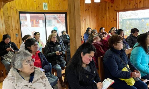 USUARIAS DEL PROGRAMA JEFAS DE HOGAR DE PURÉN,  PARTICIPARON DE TALLER DE COSTOS EN SUS EMPRENDIMIENTOS