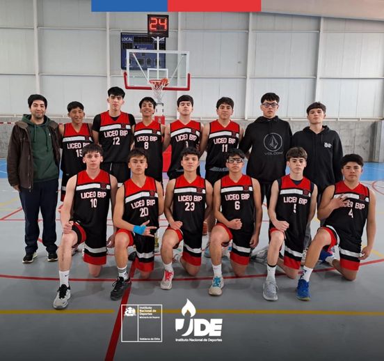 J. DEP- ESCOLARES  IND.: LICEO  BICENTENARIO DE PUREN A FINAL  EN BÁSQ. MASC.U-17