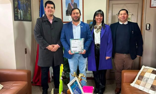 JUNAEB BENEFICIA ESTUDIANTES DE PURÉN